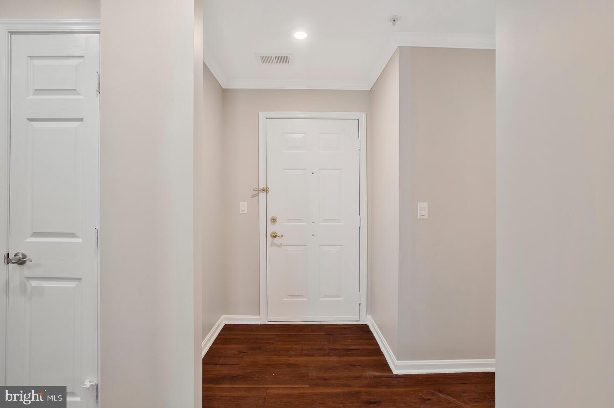 GREENBELT LAKE VILLAGE - Residential