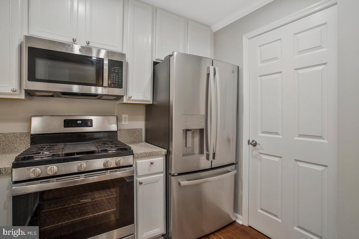 GREENBELT LAKE VILLAGE - Residential