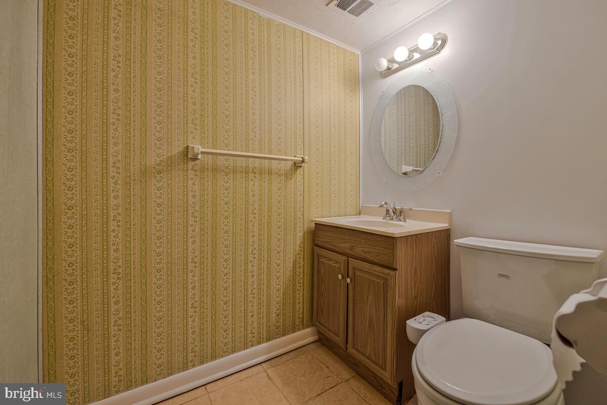 CALVERTON - Residential