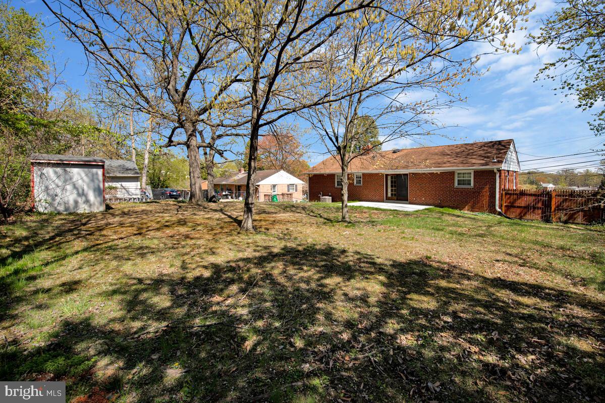 CALVERTON - Residential