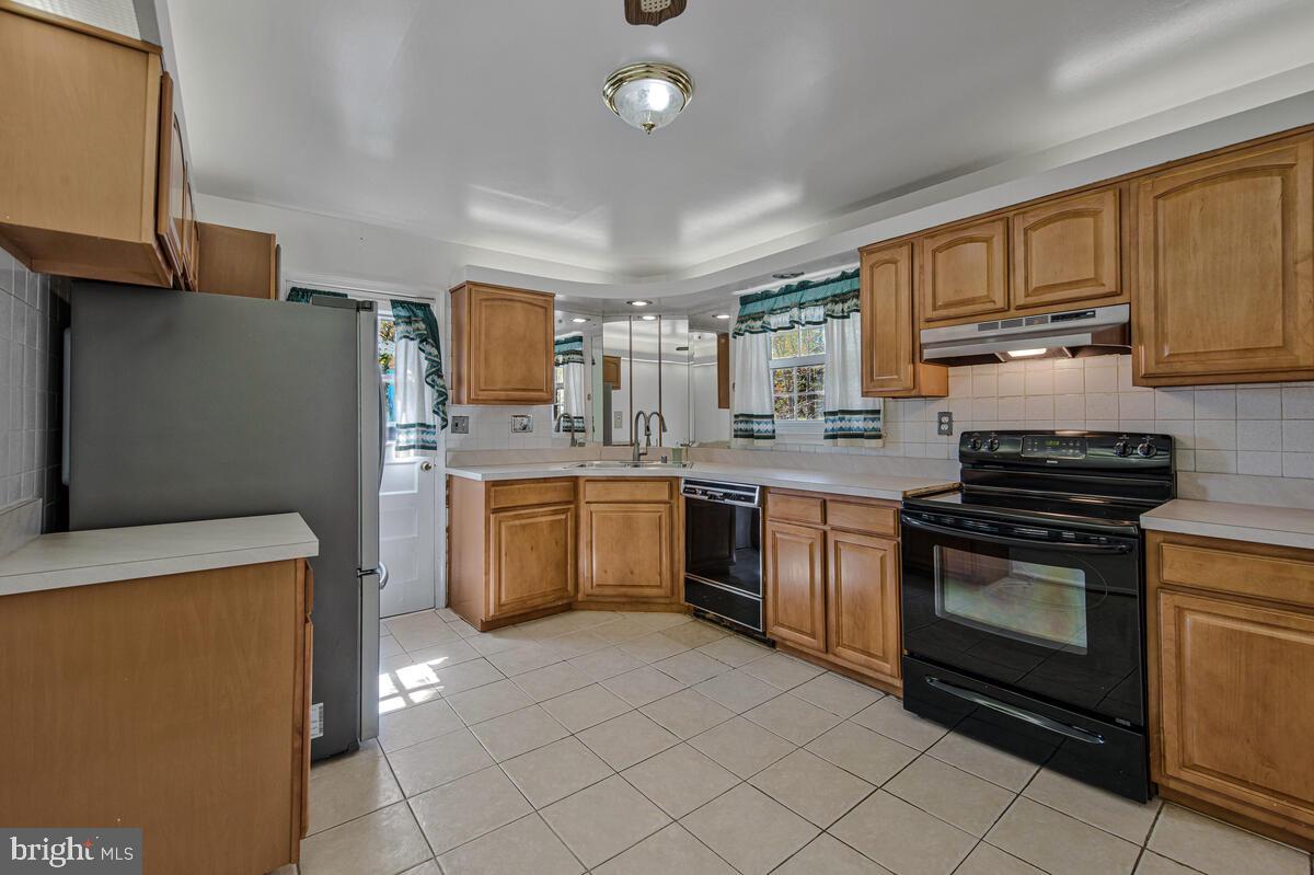 CALVERTON - Residential