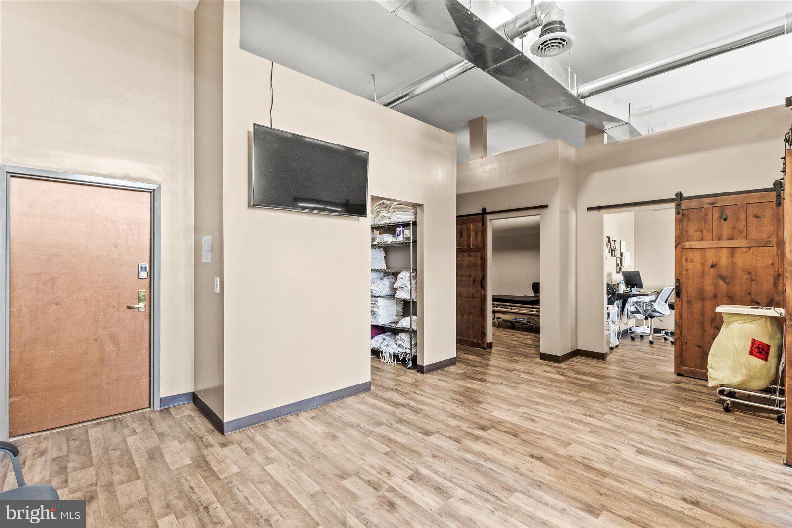 195 STOCK STREET 307A