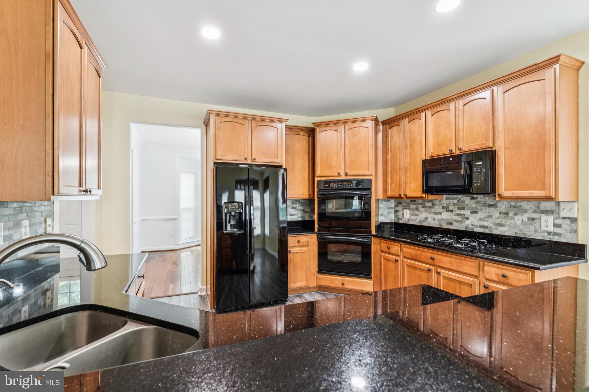 QUAILWOOD SUB - LA PLATA - Residential Lease