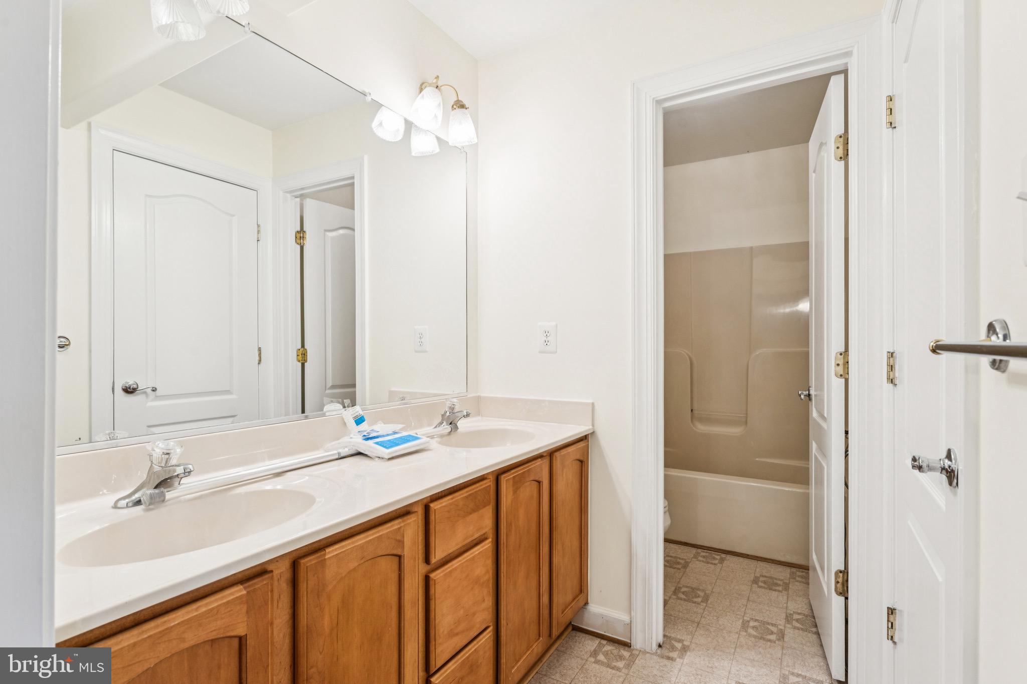 QUAILWOOD SUB - LA PLATA - Residential Lease