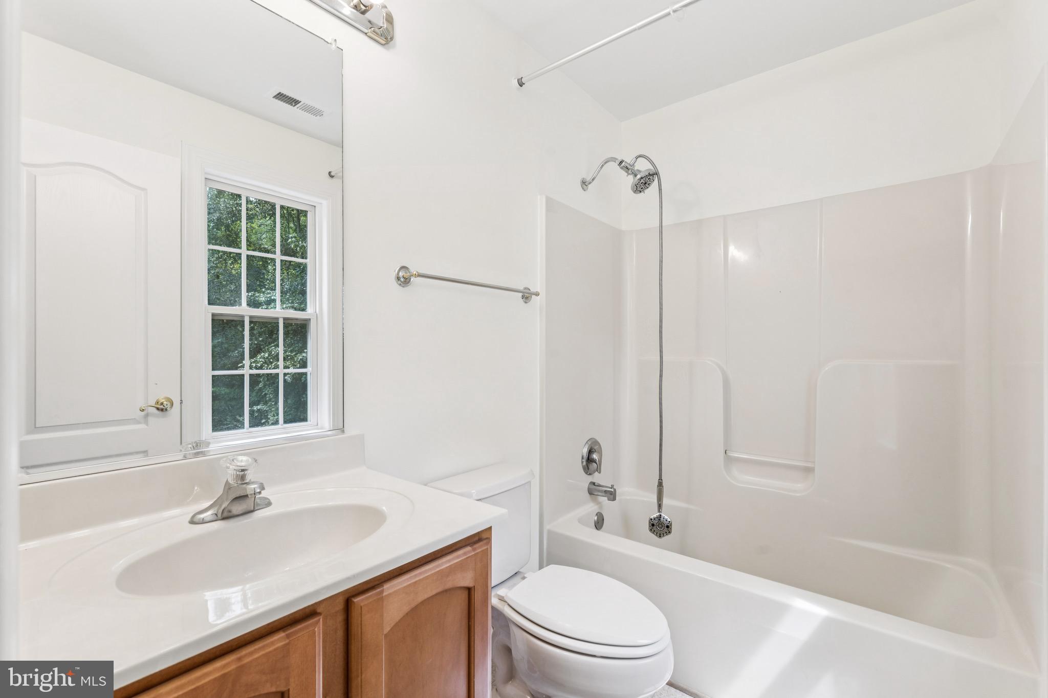 QUAILWOOD SUB - LA PLATA - Residential Lease