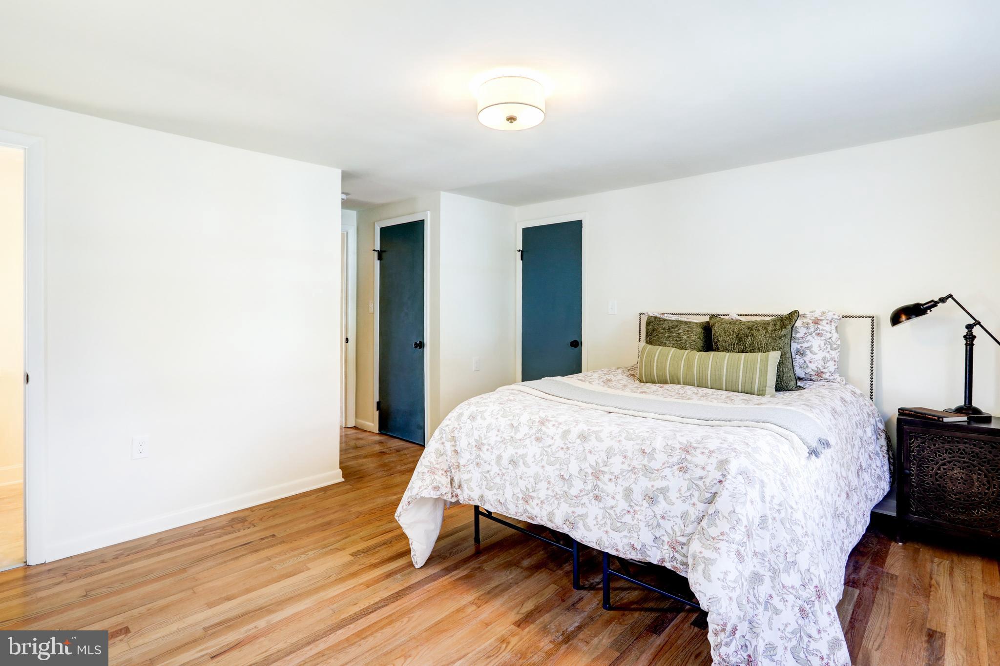 SOUTH MIDDLETON TWP - Residential