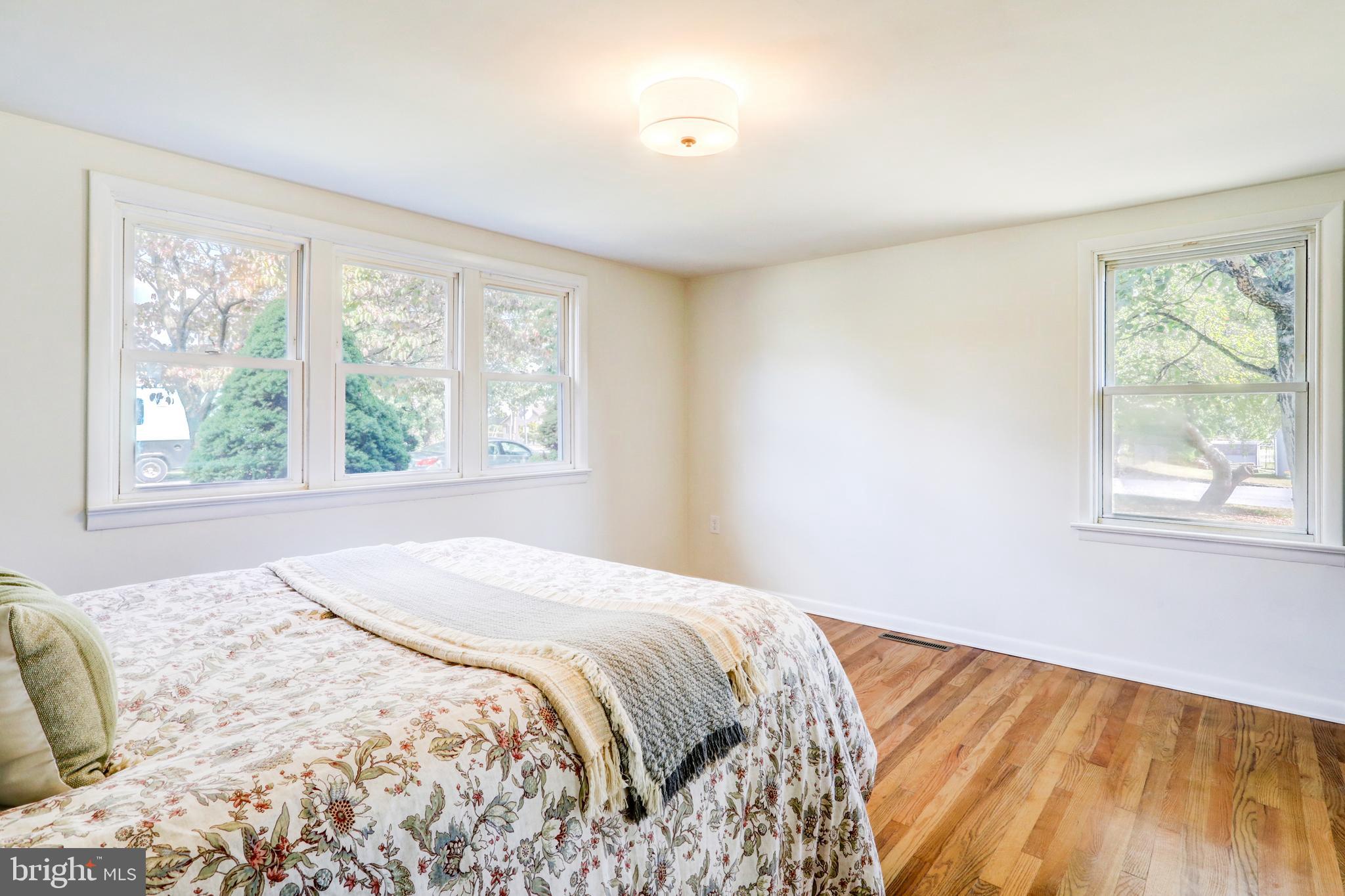 SOUTH MIDDLETON TWP - Residential