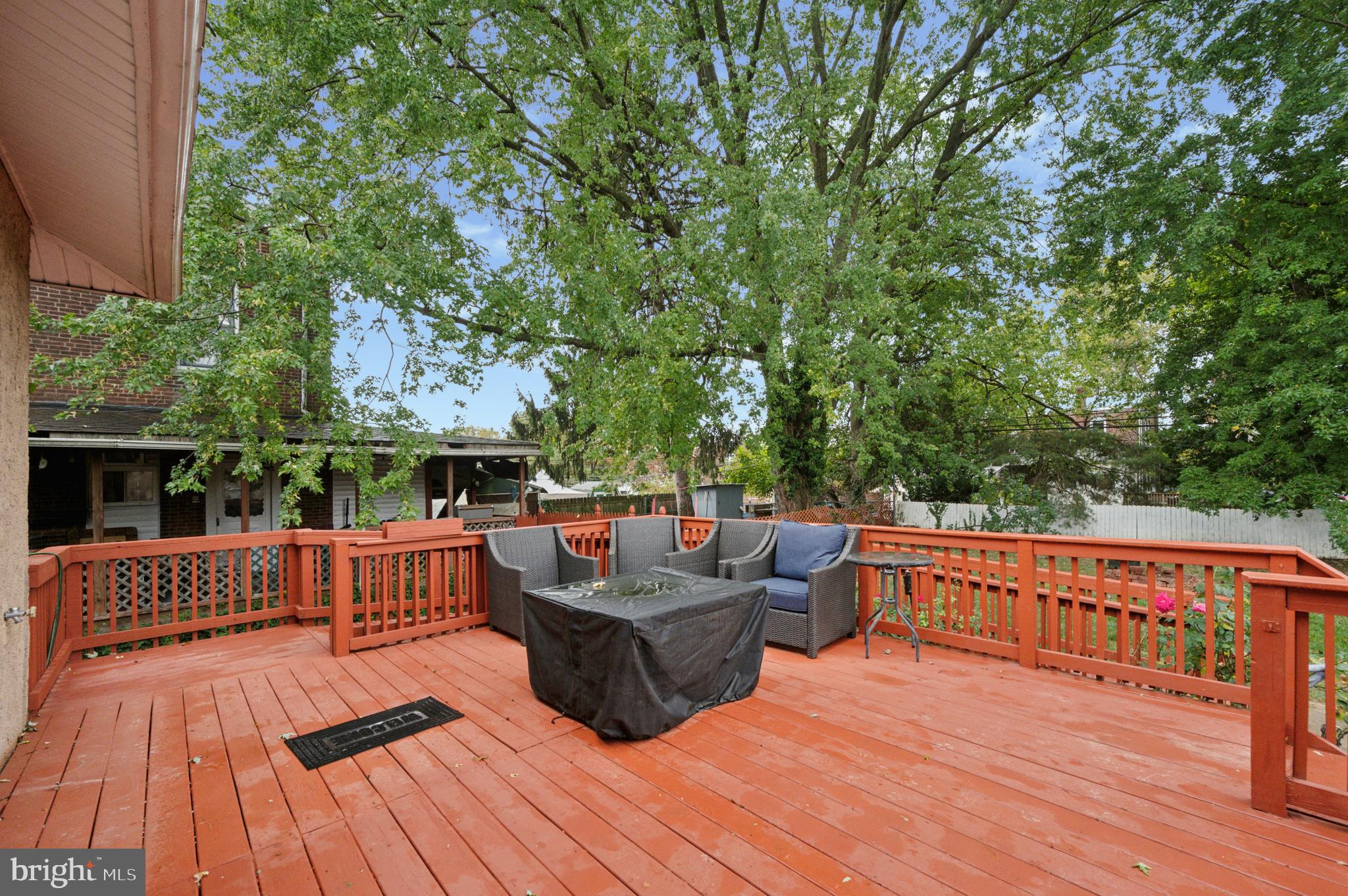 MAYFAIR - Residential