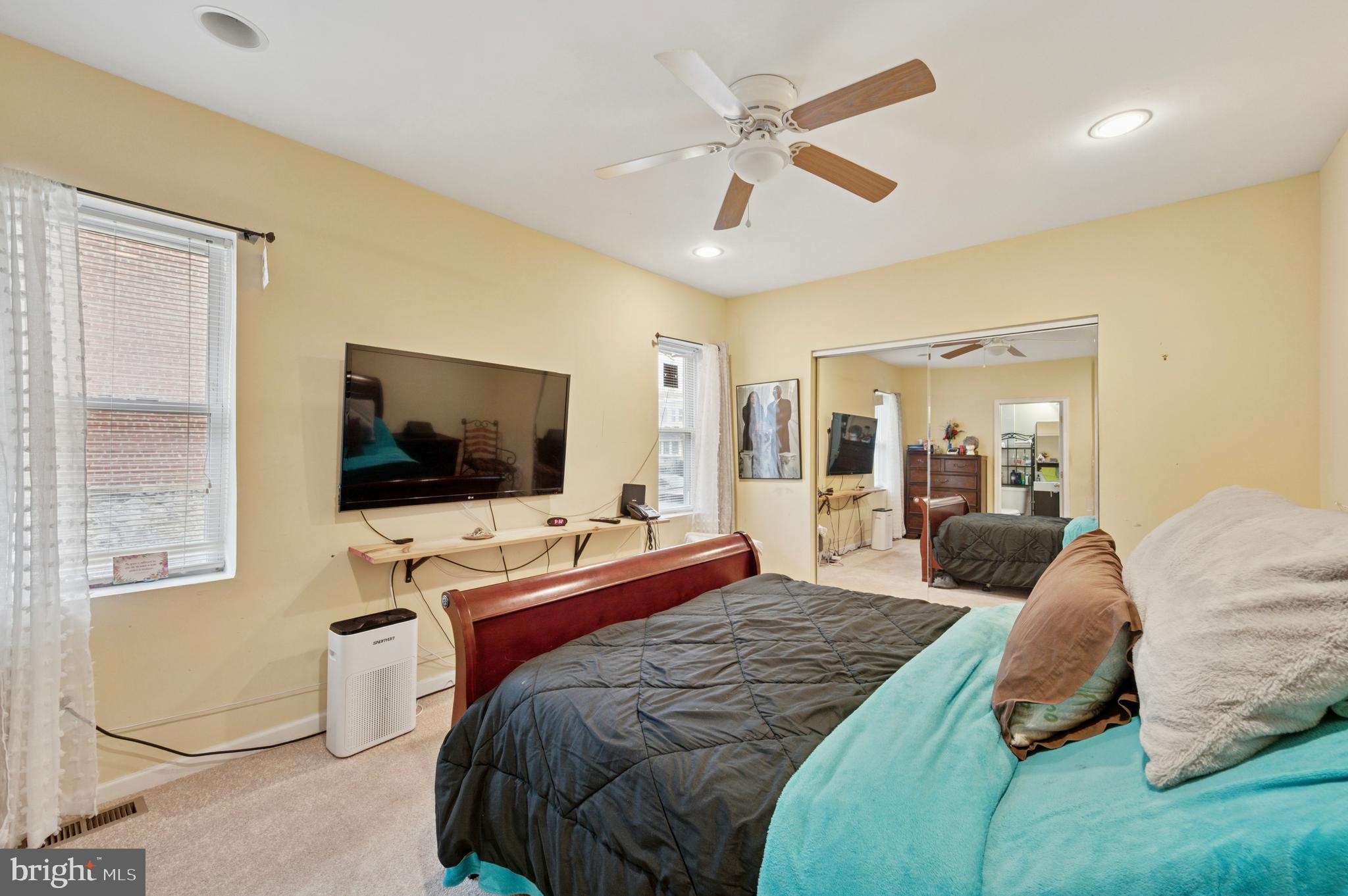 MAYFAIR - Residential