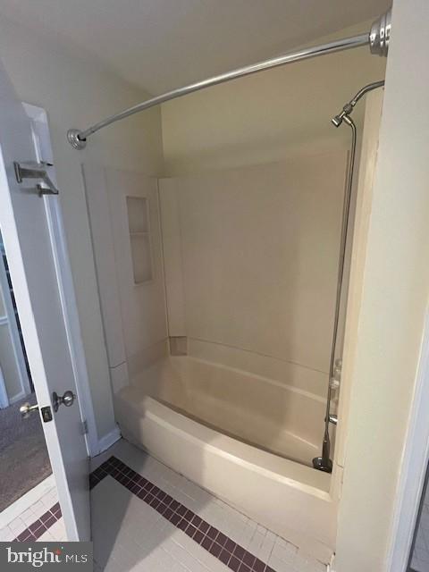 LAUREL BRANCH SUB - Residential Lease