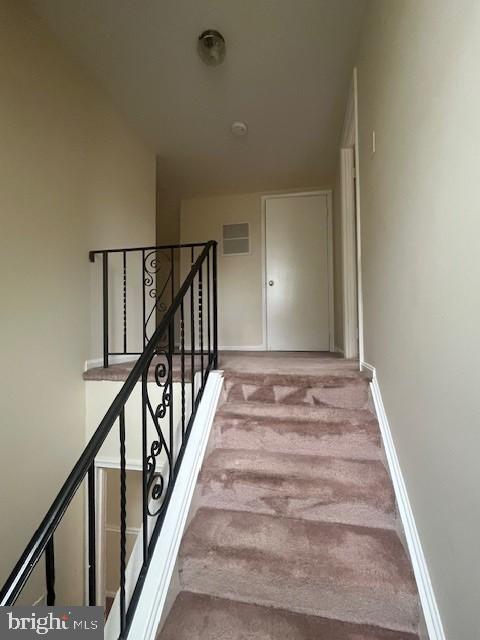 LAUREL BRANCH SUB - Residential Lease