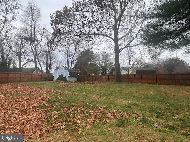 LAUREL BRANCH SUB - Residential Lease