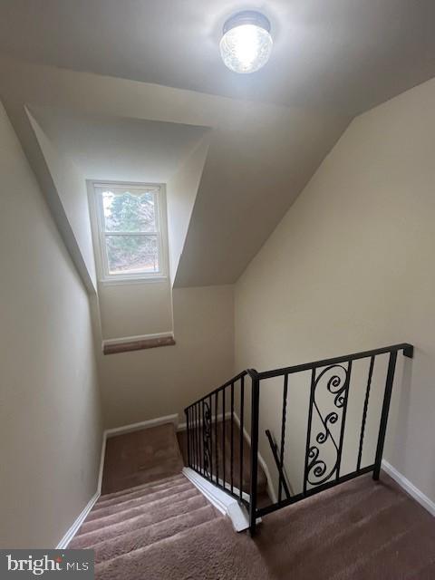 LAUREL BRANCH SUB - Residential Lease