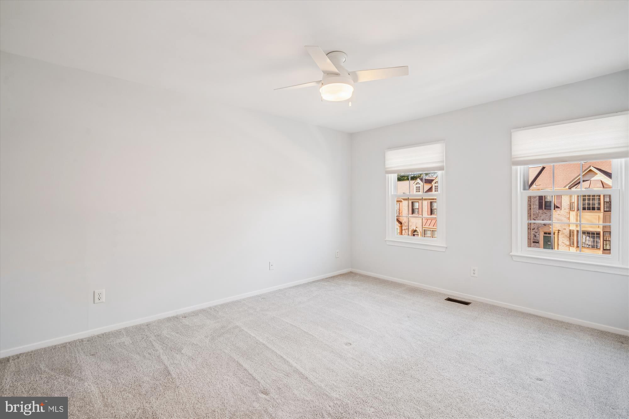 POTOMAC GROVE - Residential