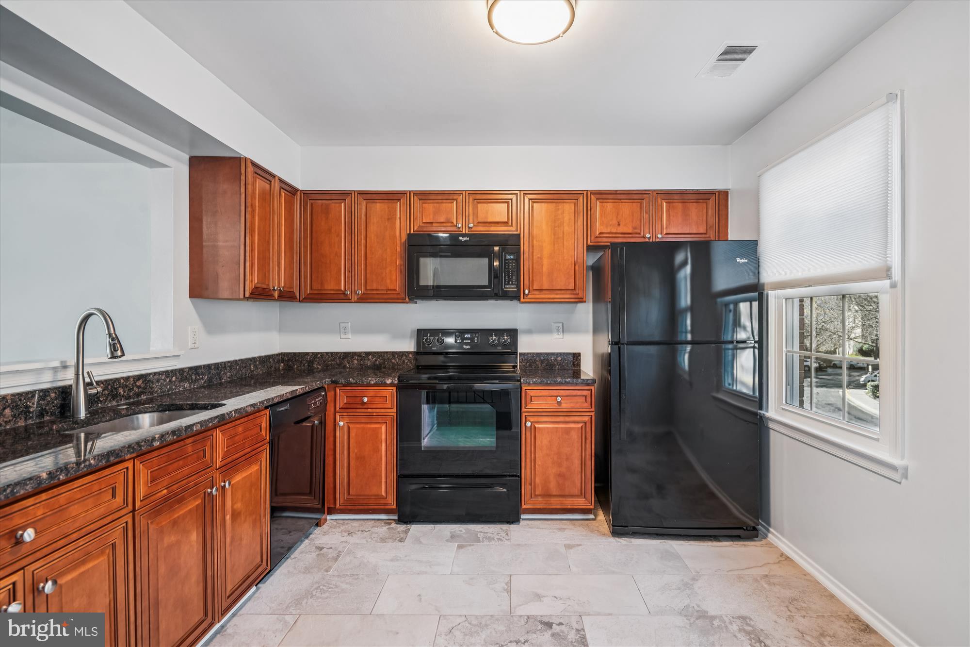 POTOMAC GROVE - Residential