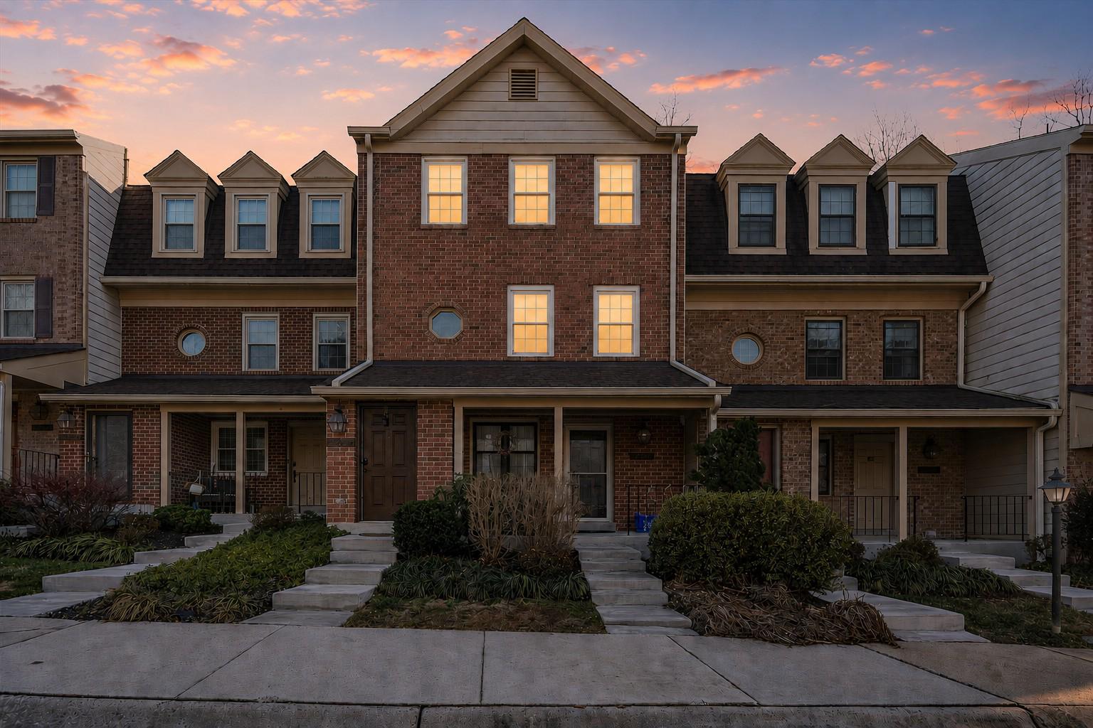 POTOMAC GROVE - Residential