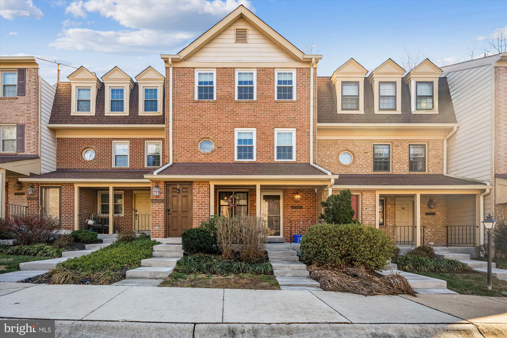 POTOMAC GROVE - Residential
