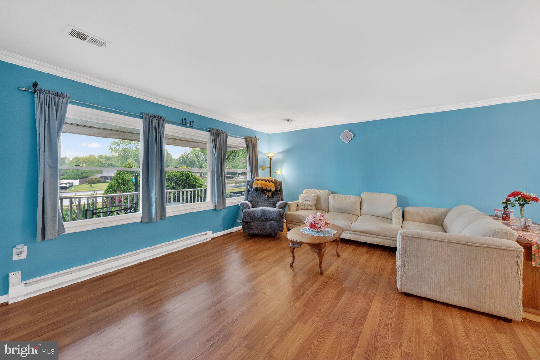 1305 N STERLING BOULEVARD