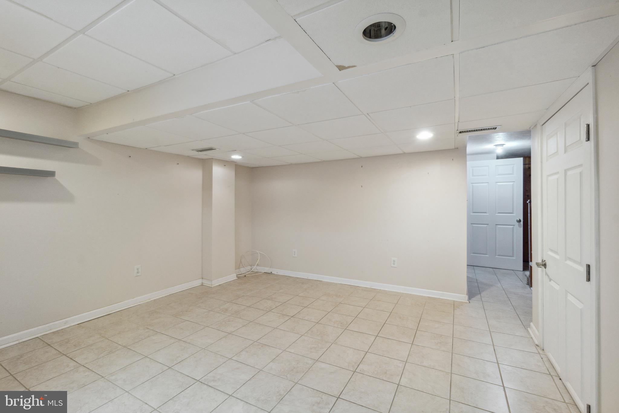 MAIDEN CHOICE VILLAGE - Residential Lease