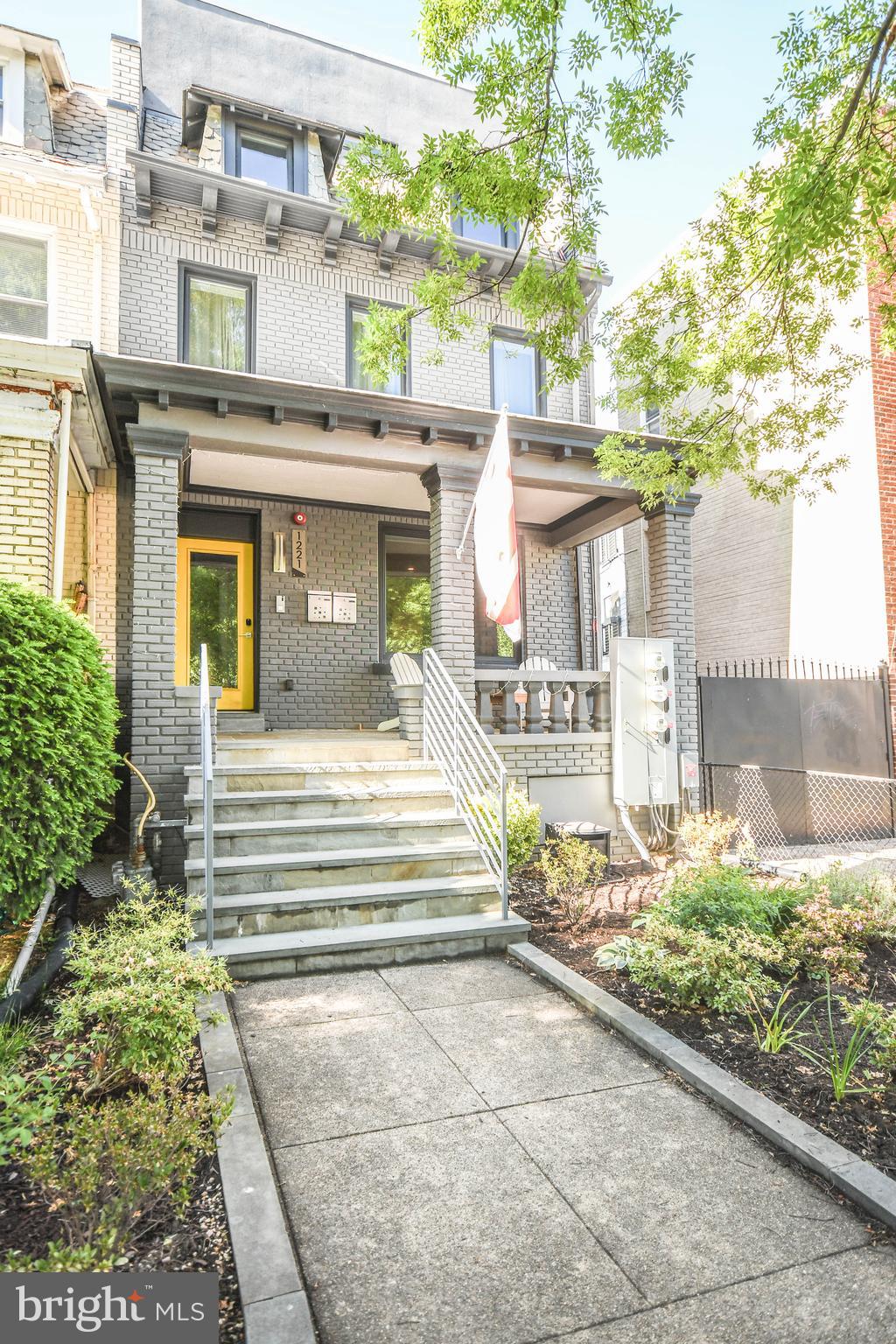 1221 RANDOLPH STREET NW 1