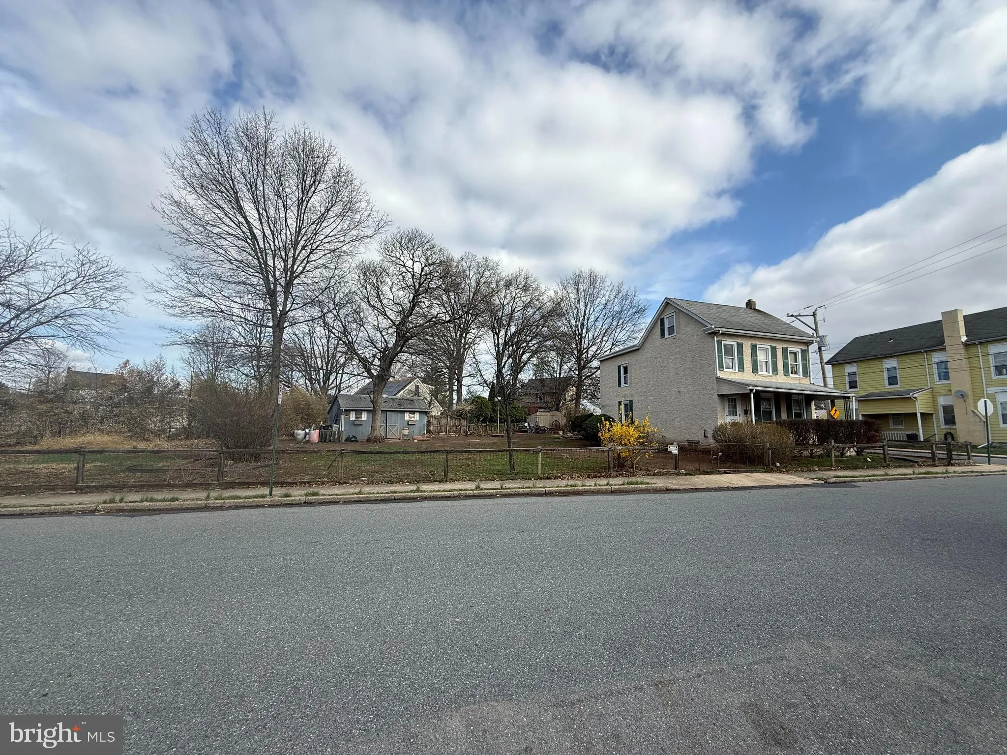 Pottstown, Pennsylvania 19464, United States, 3 Bedrooms Bedrooms, ,1 BathroomBathrooms,Residential,Active,128672