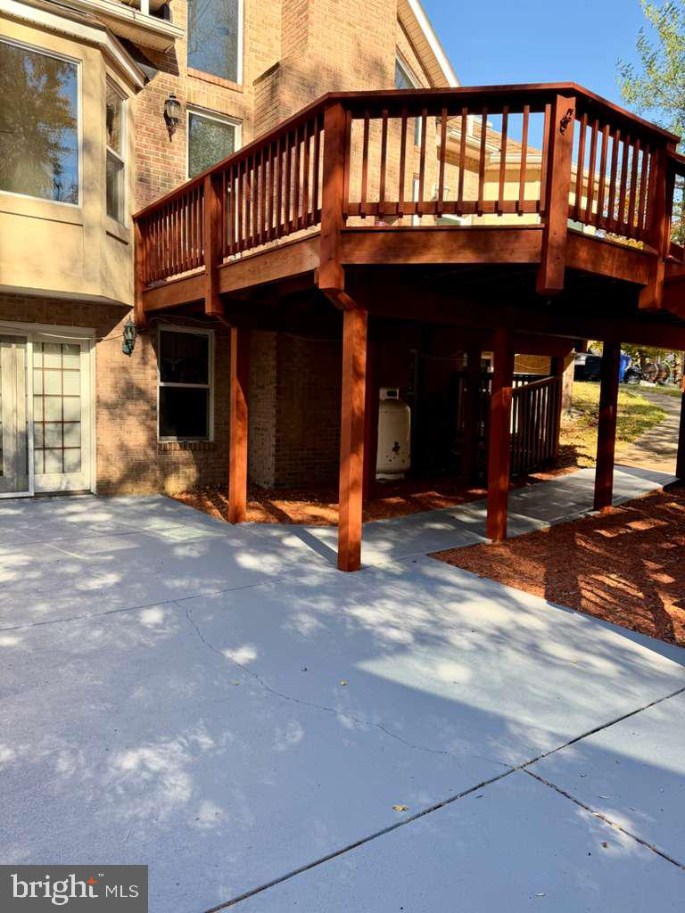 CAERNARVON WOODS - Residential