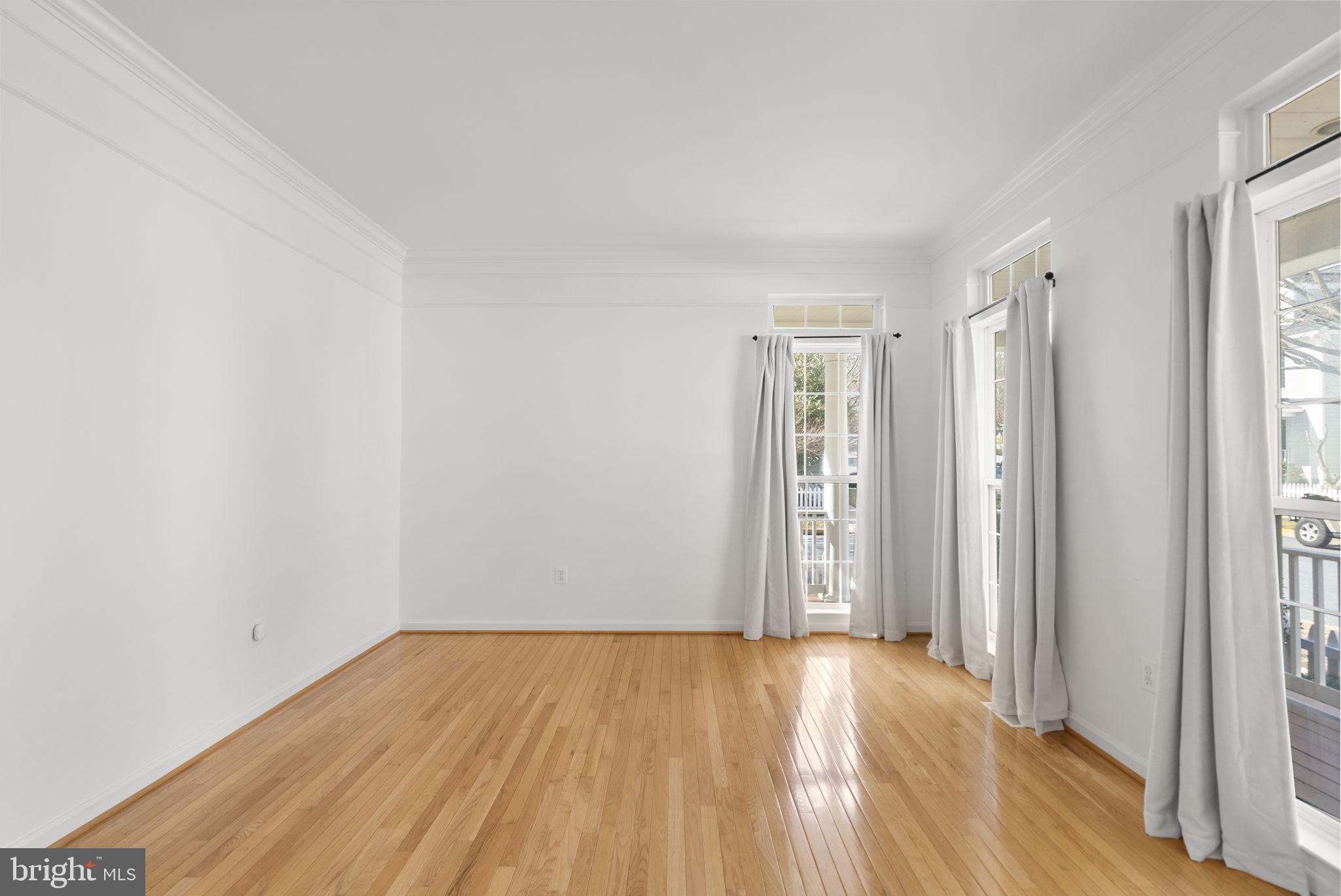 LAKELANDS - Residential