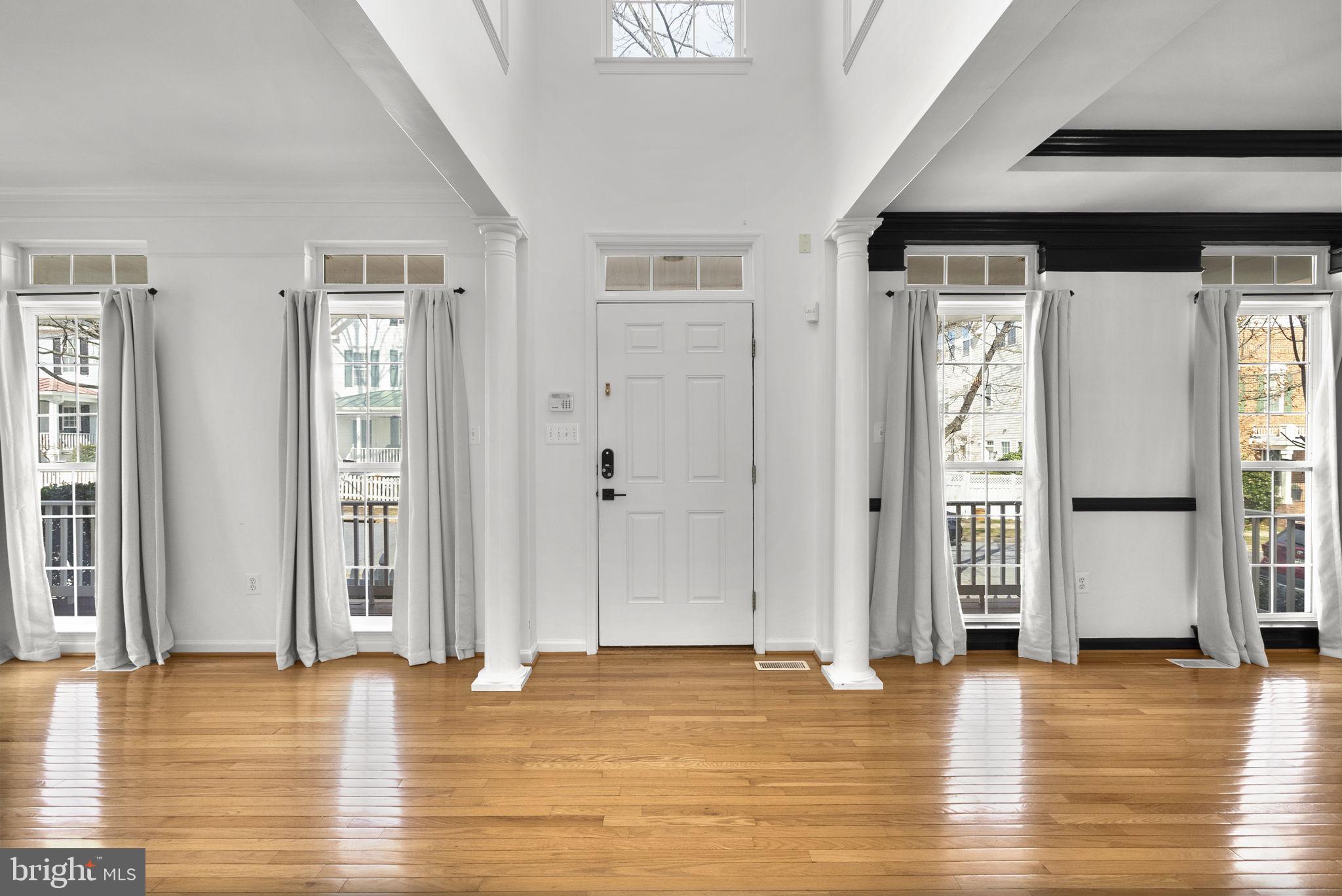 LAKELANDS - Residential