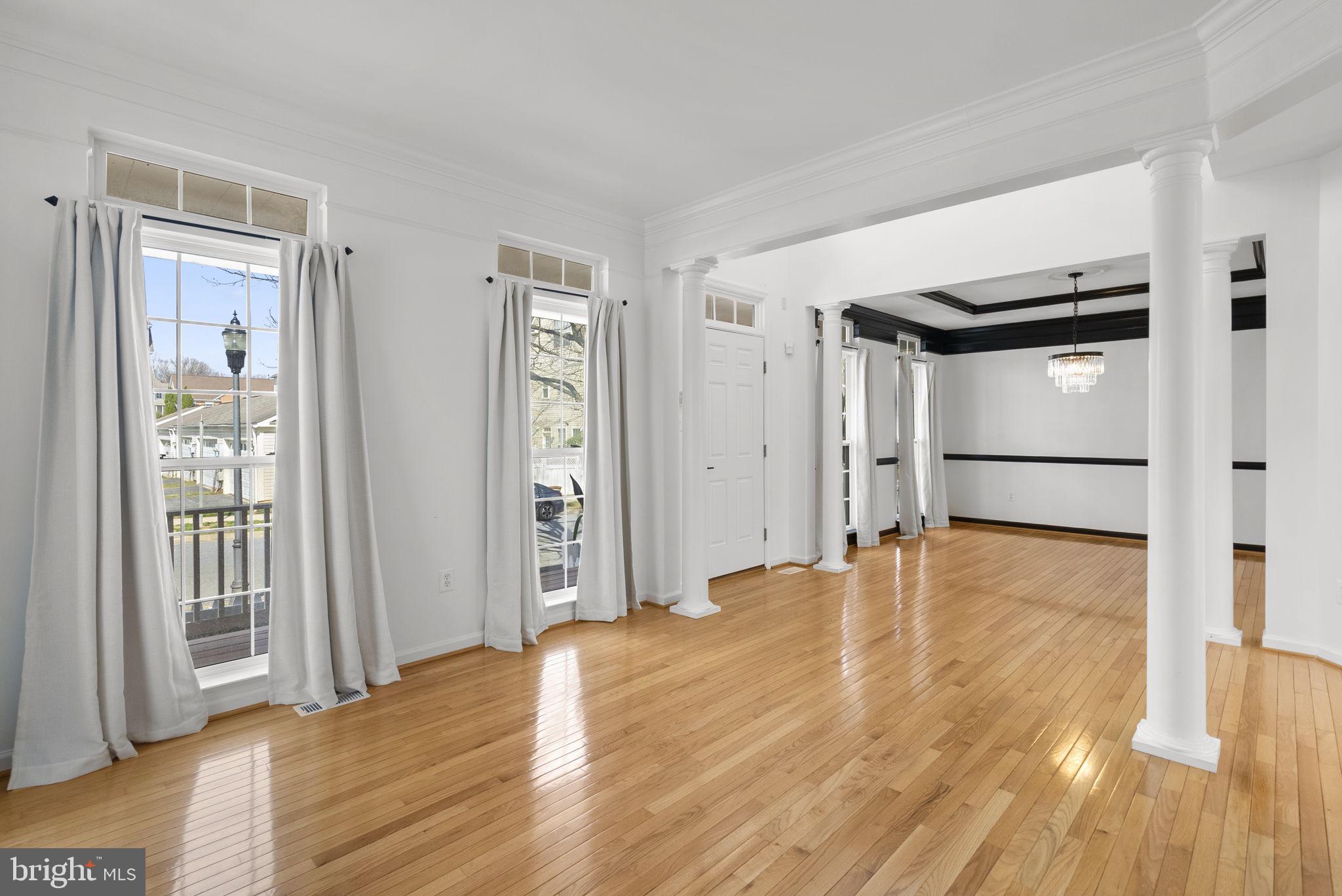 LAKELANDS - Residential