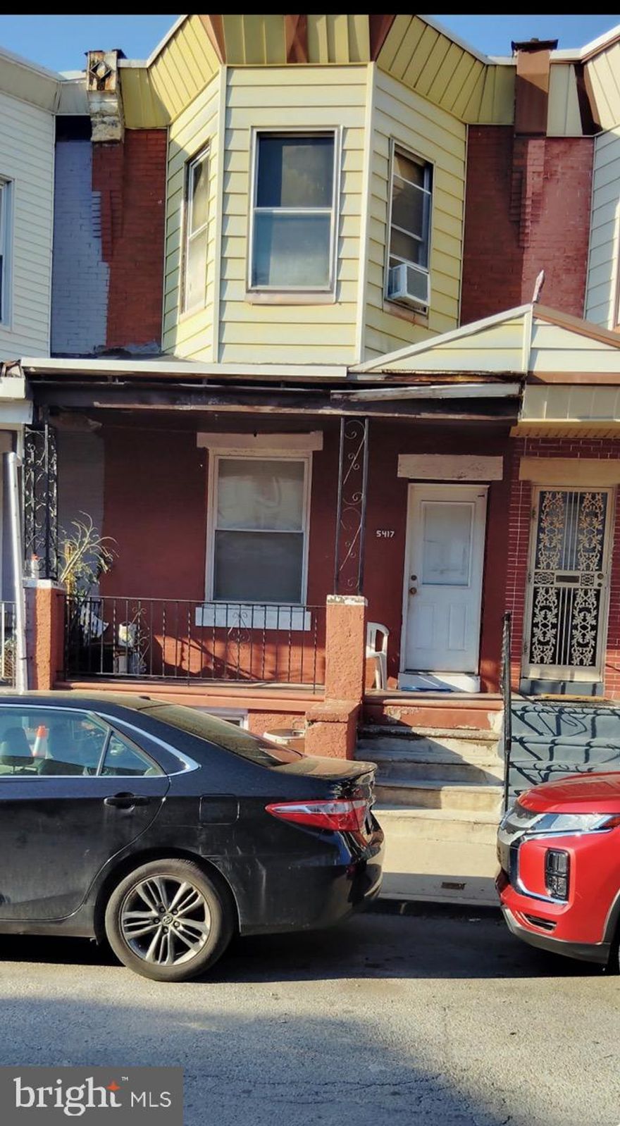 Welcome to 5417 Osage Ave, Philadelphia, PA 19143 — a solid opportunity in the heart of West Philadelphia. This 3-bedroom, 1-bath home features oil heat and is ideal for buyers or investors seeking a quick settlement. The seller is motivated and looking for the best terms and price.
Commuting is effortless with convenient access to multiple bus routes, the 34-trolley line, and the Market-Frankford Line (MFL), making Center City and University City easily accessible.
Enjoy a vibrant neighborhood with popular local spots just minutes away, including Toast Cafe, Out West, Booker’s, Carbon Copy, and Cleo Bagels.