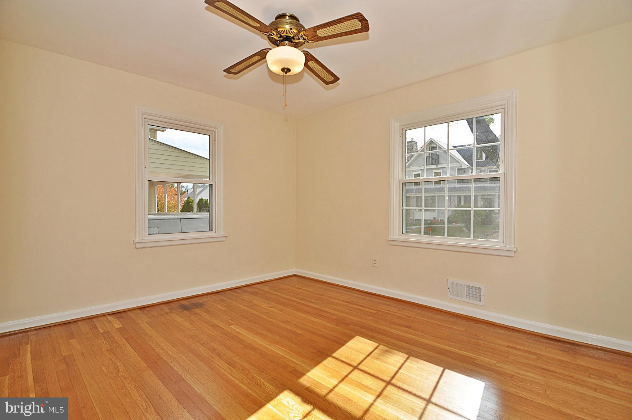 AURORA HILLS - Residential