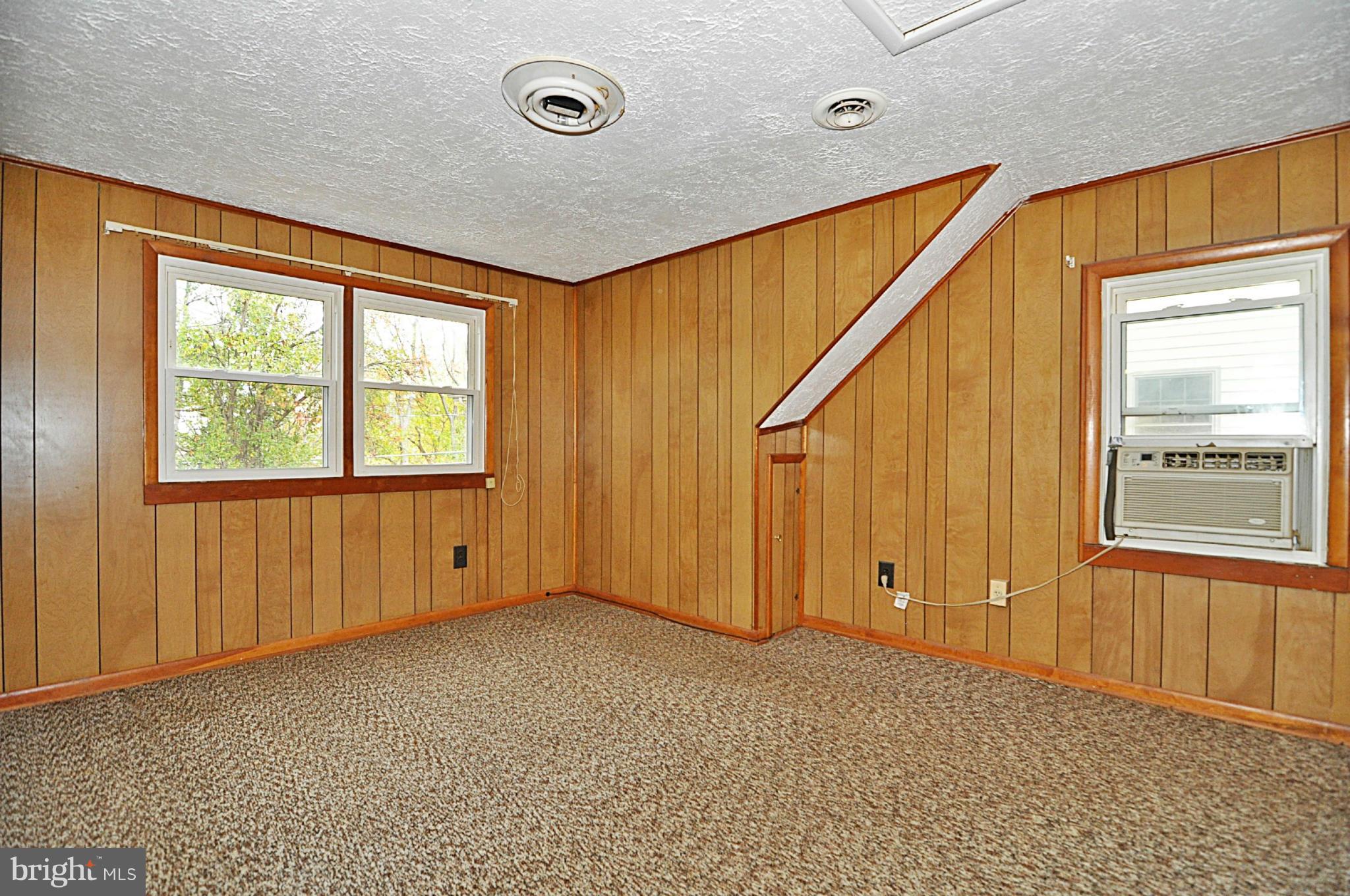 AURORA HILLS - Residential