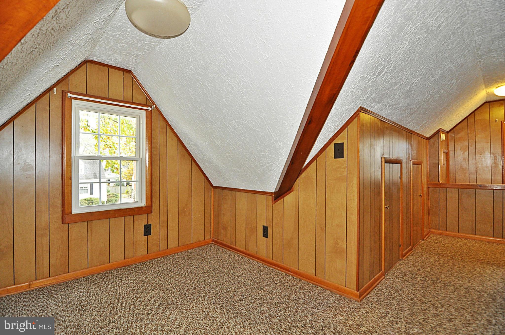 AURORA HILLS - Residential