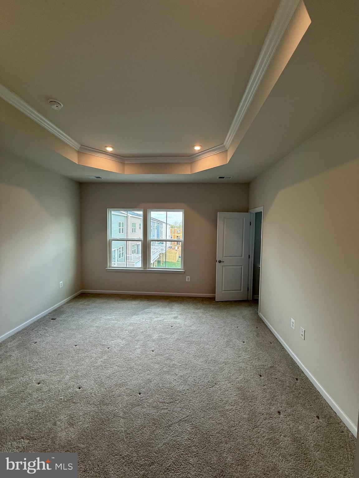 ALEXANDER'S CROSSING - Residential Lease