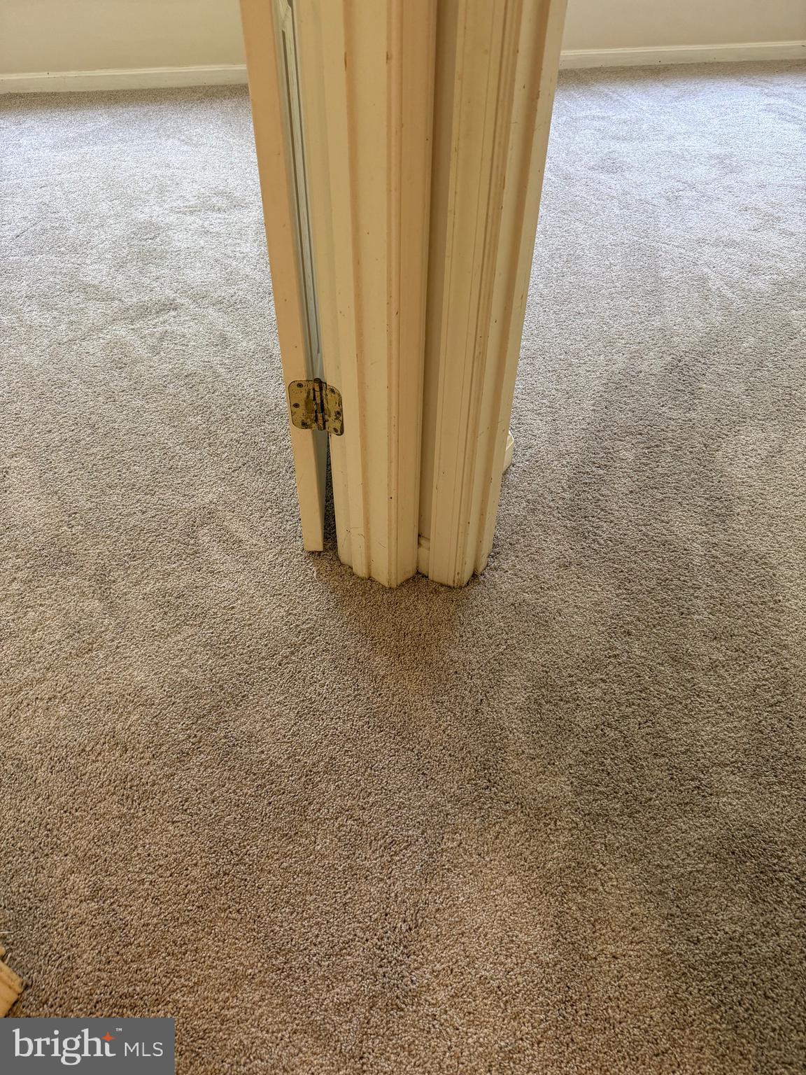 HILLSIDE TERRACE - Residential Lease