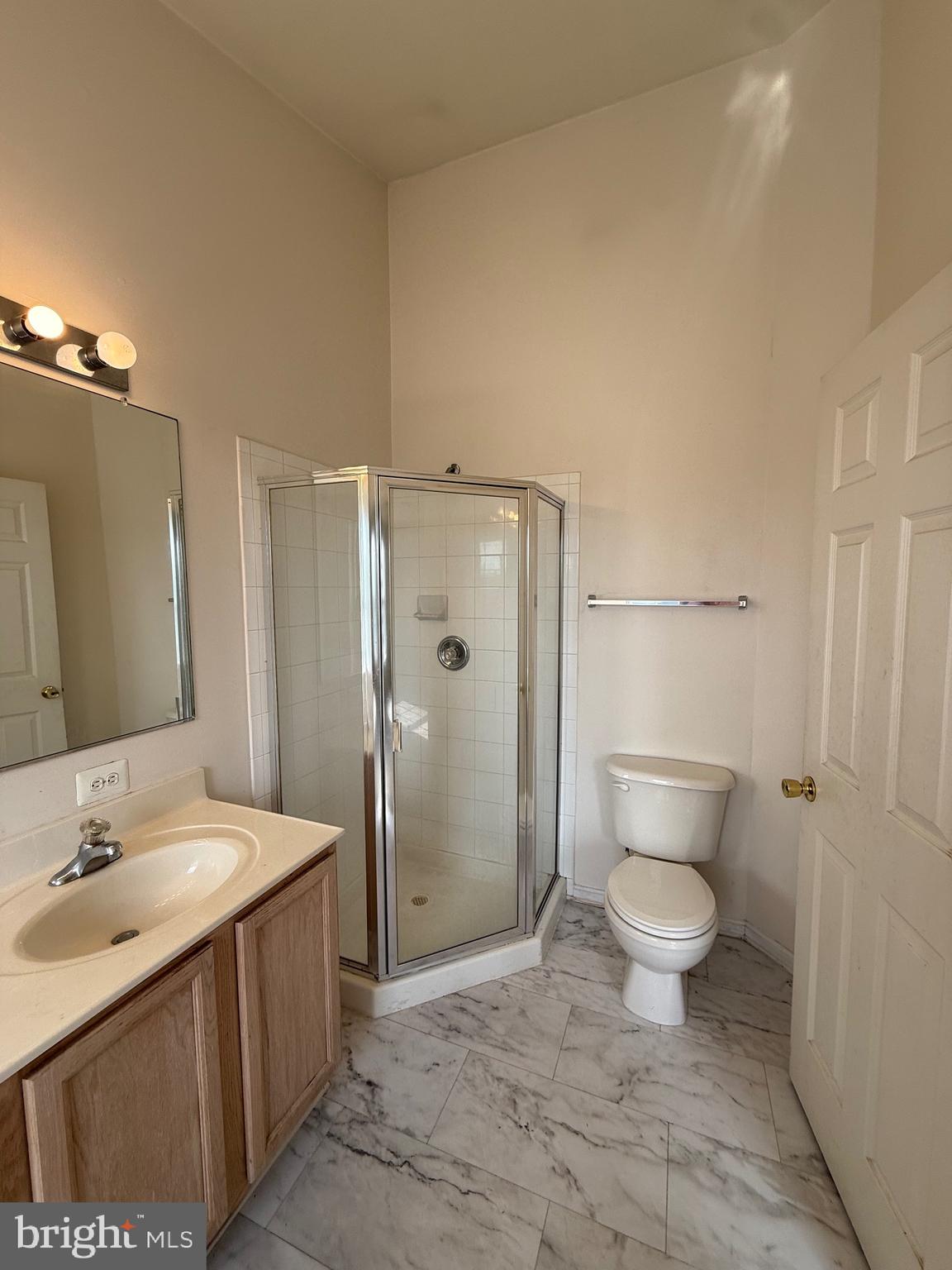 HILLSIDE TERRACE - Residential Lease