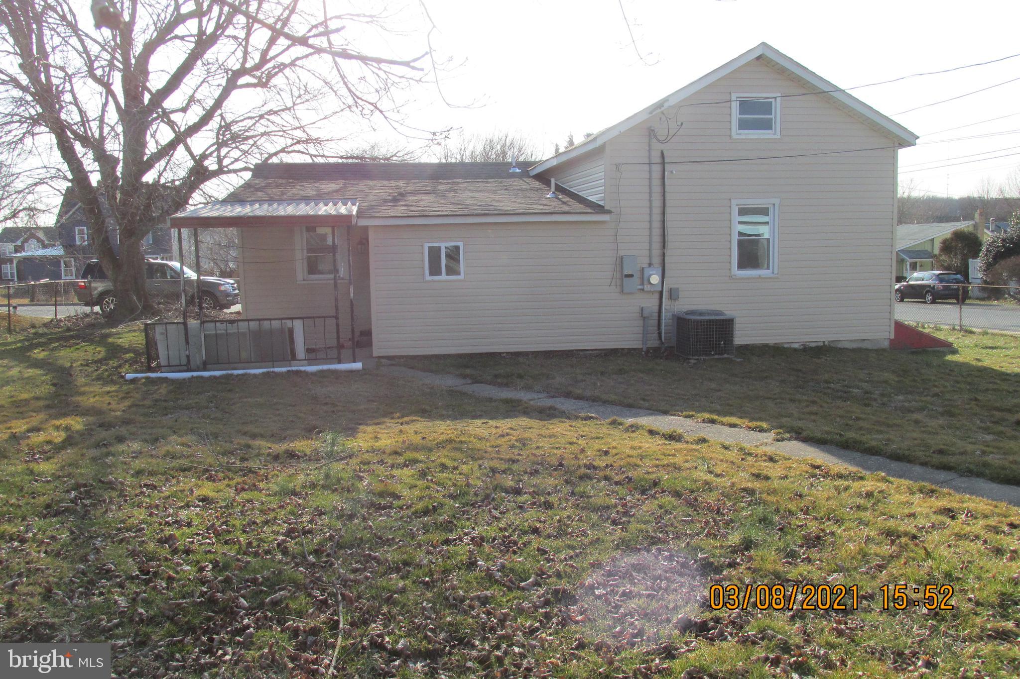 PERRYVILLE - Residential