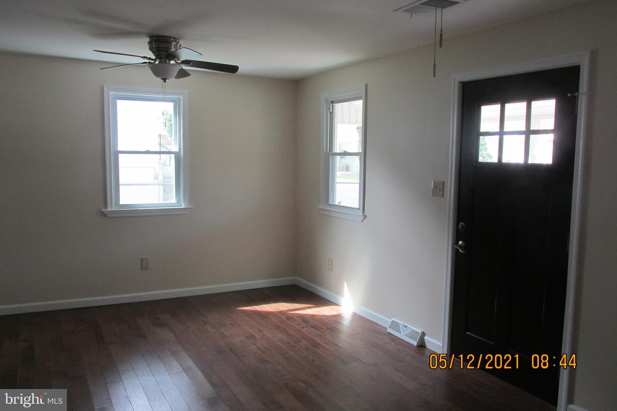 PERRYVILLE - Residential