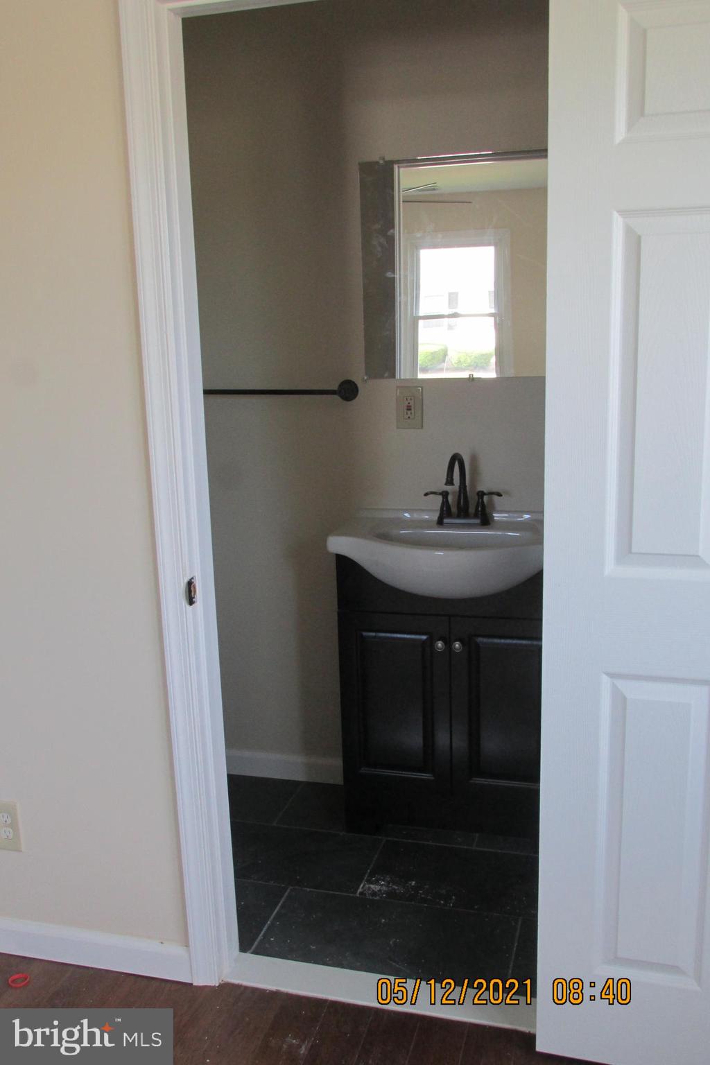 PERRYVILLE - Residential