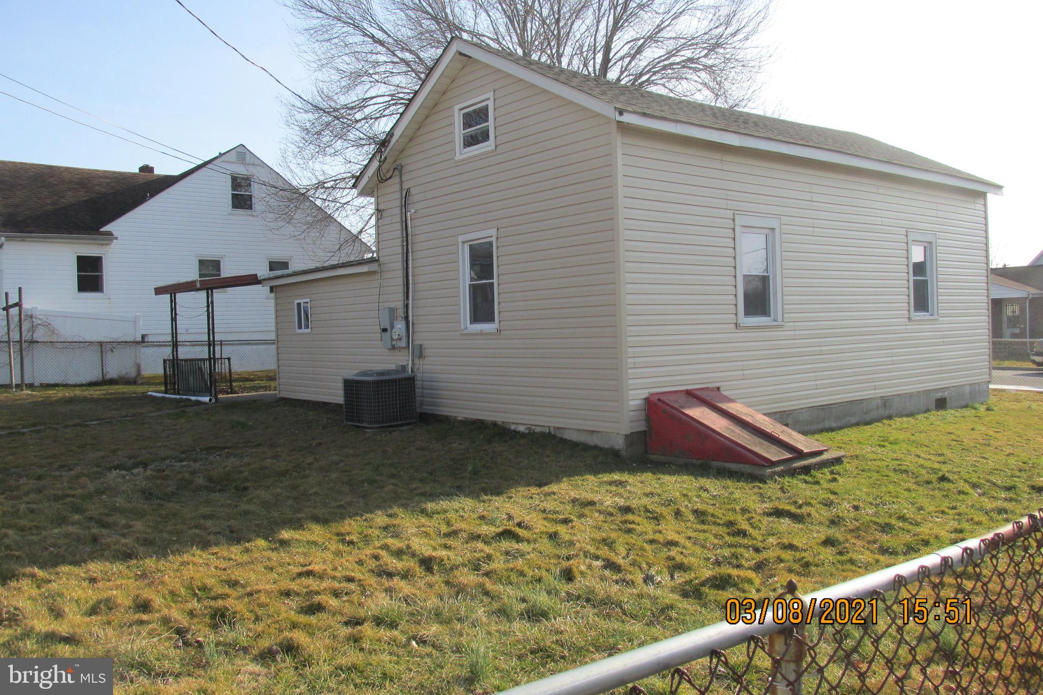 PERRYVILLE - Residential