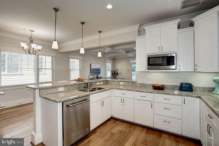 HIGHVIEW PARK - Residential