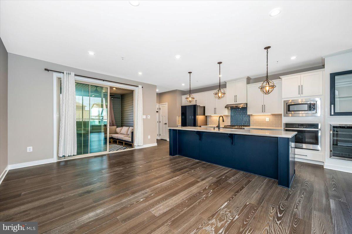 URBANA - Residential Lease