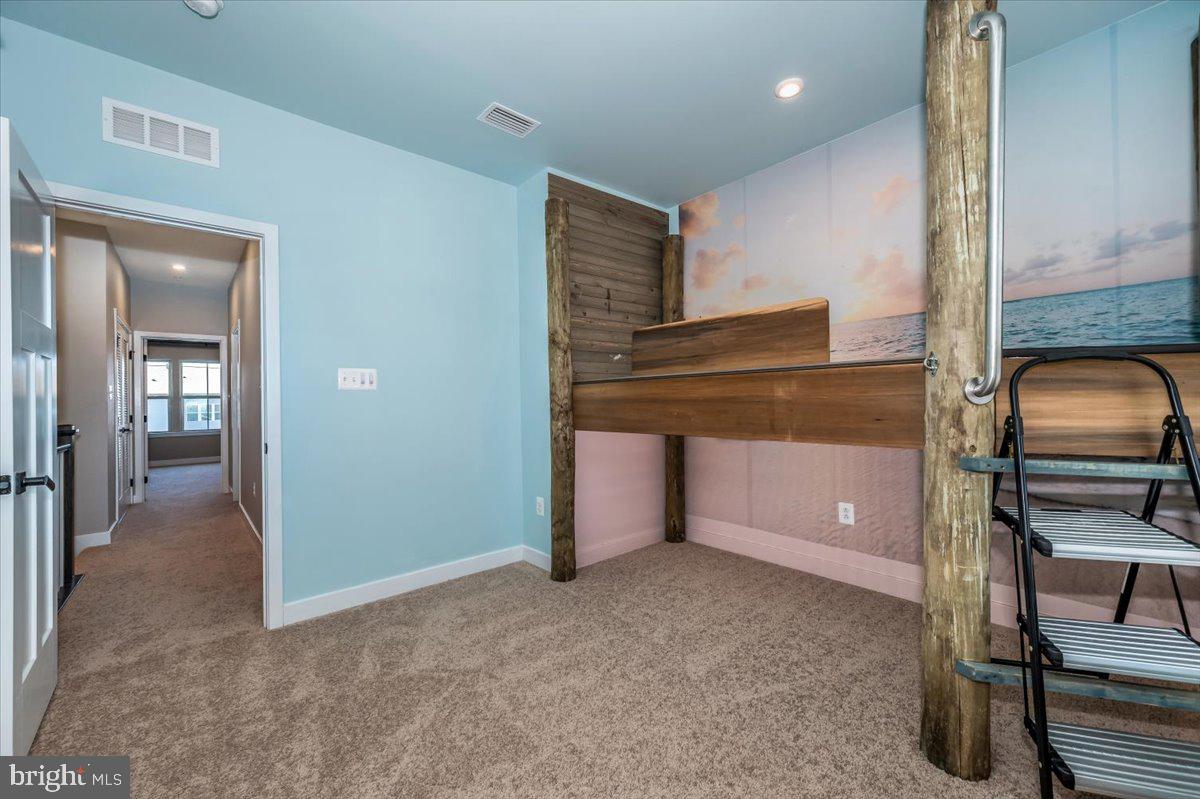 URBANA - Residential Lease