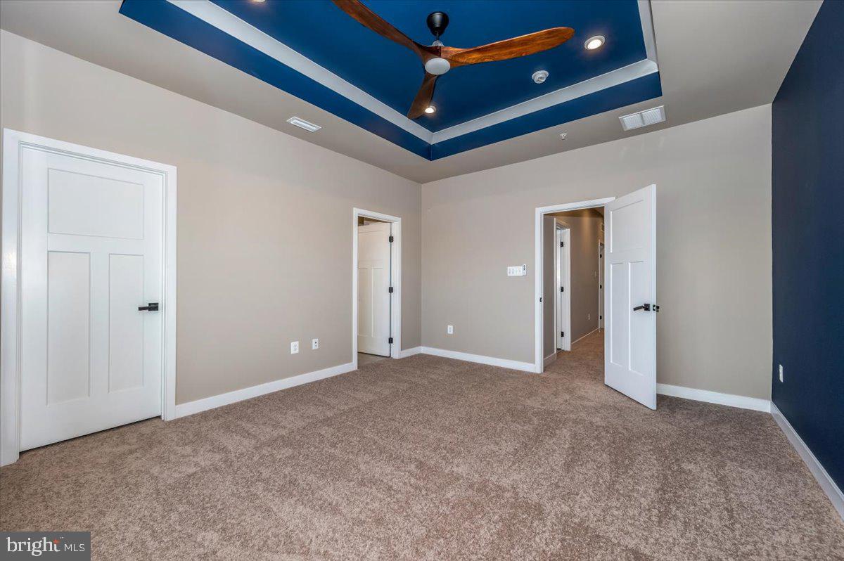 URBANA - Residential Lease