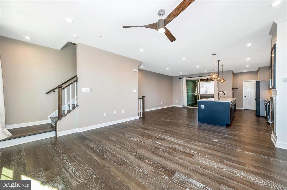 URBANA - Residential Lease