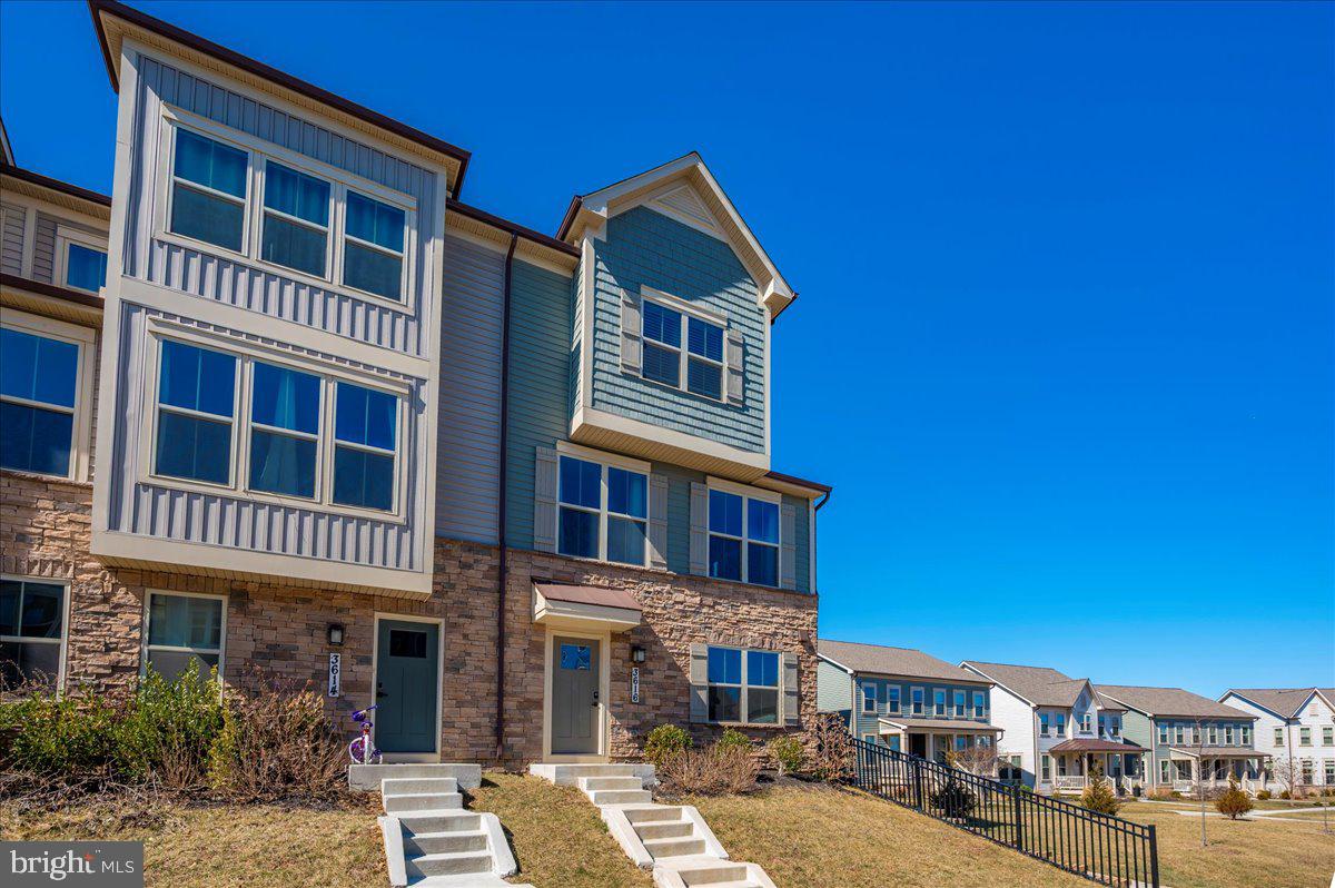 URBANA - Residential Lease