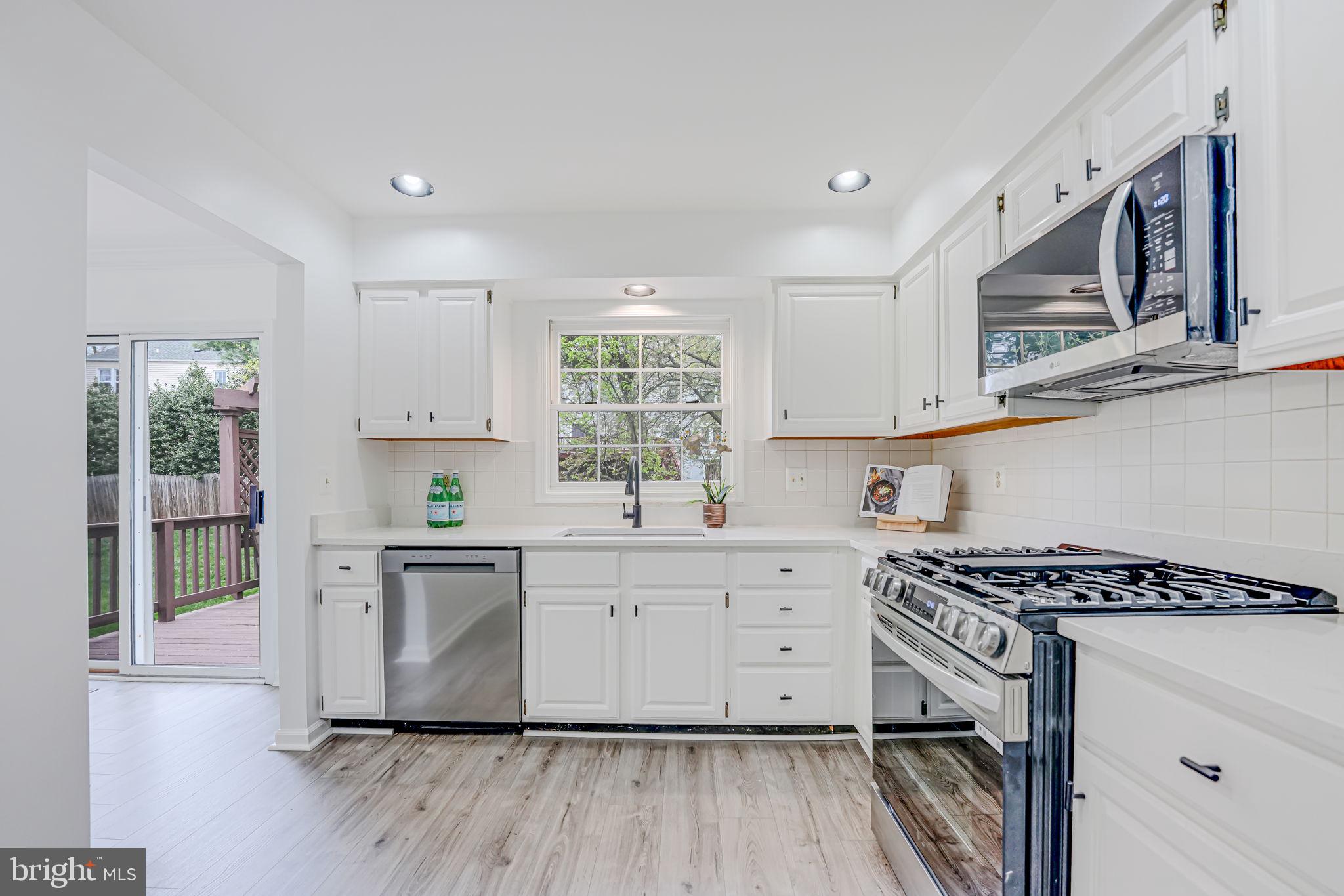 HASTINGS HUNT - Residential