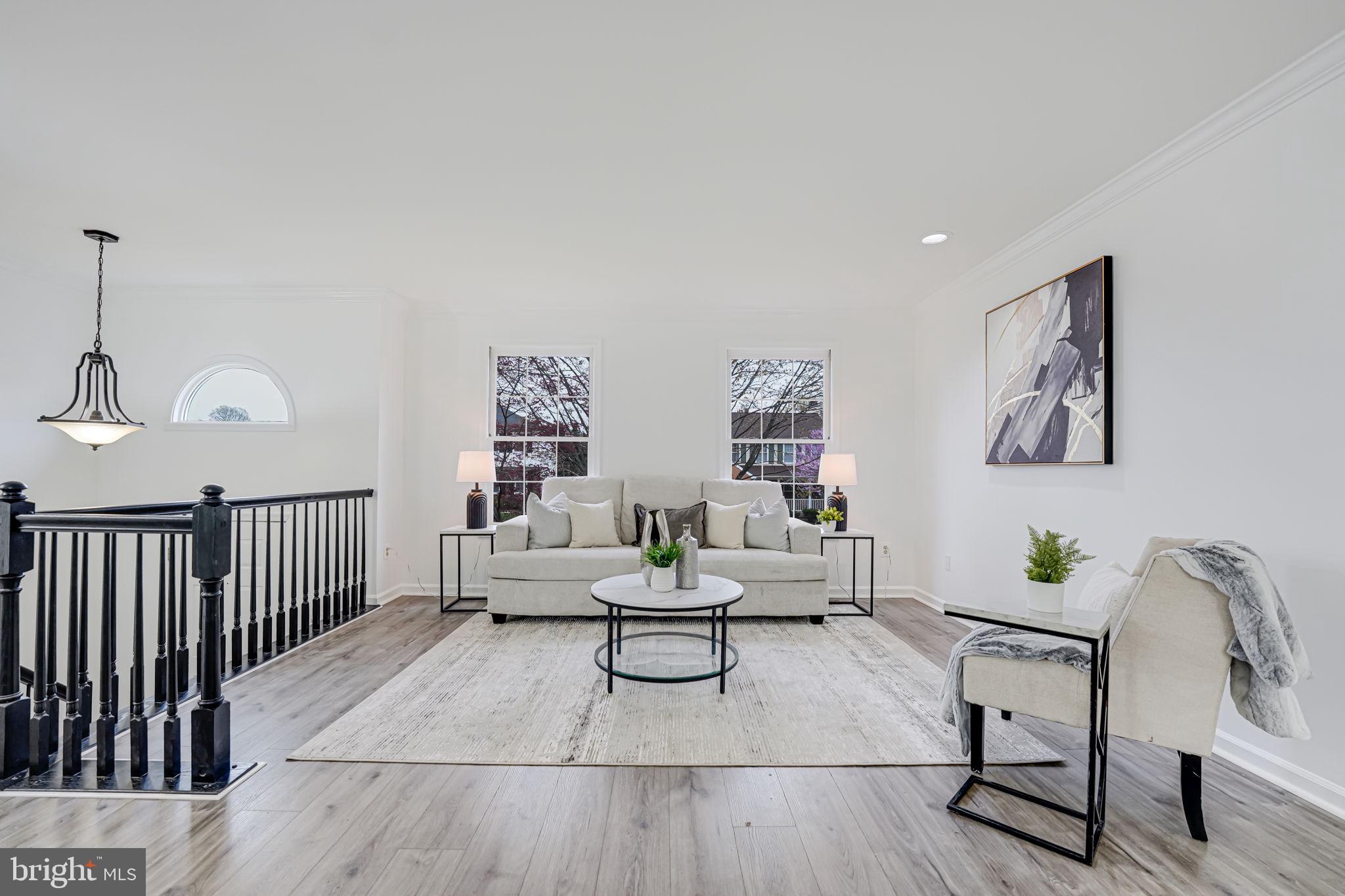 HASTINGS HUNT - Residential