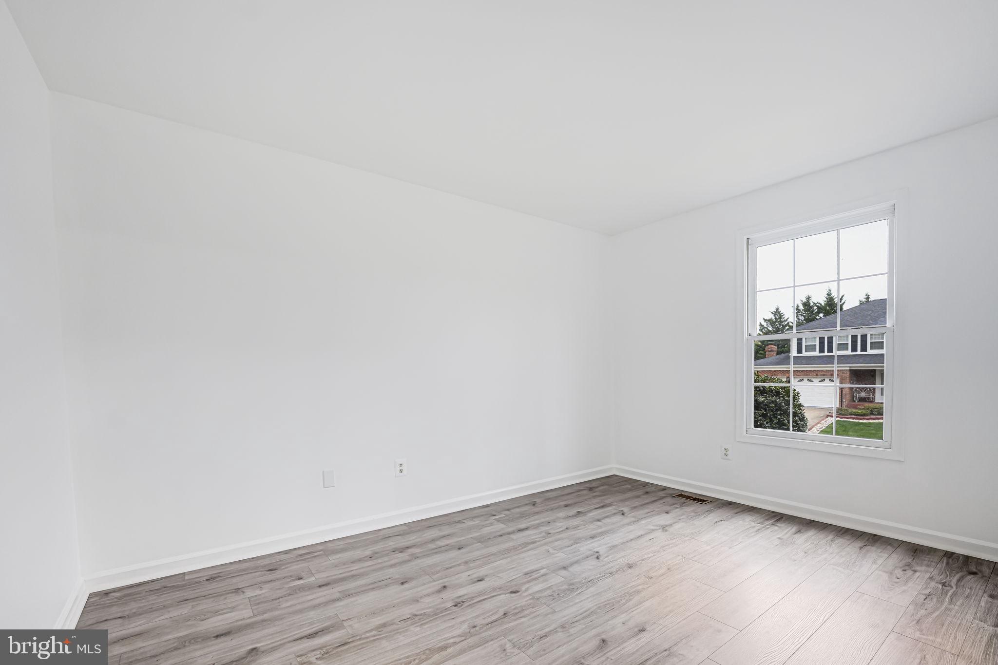 HASTINGS HUNT - Residential