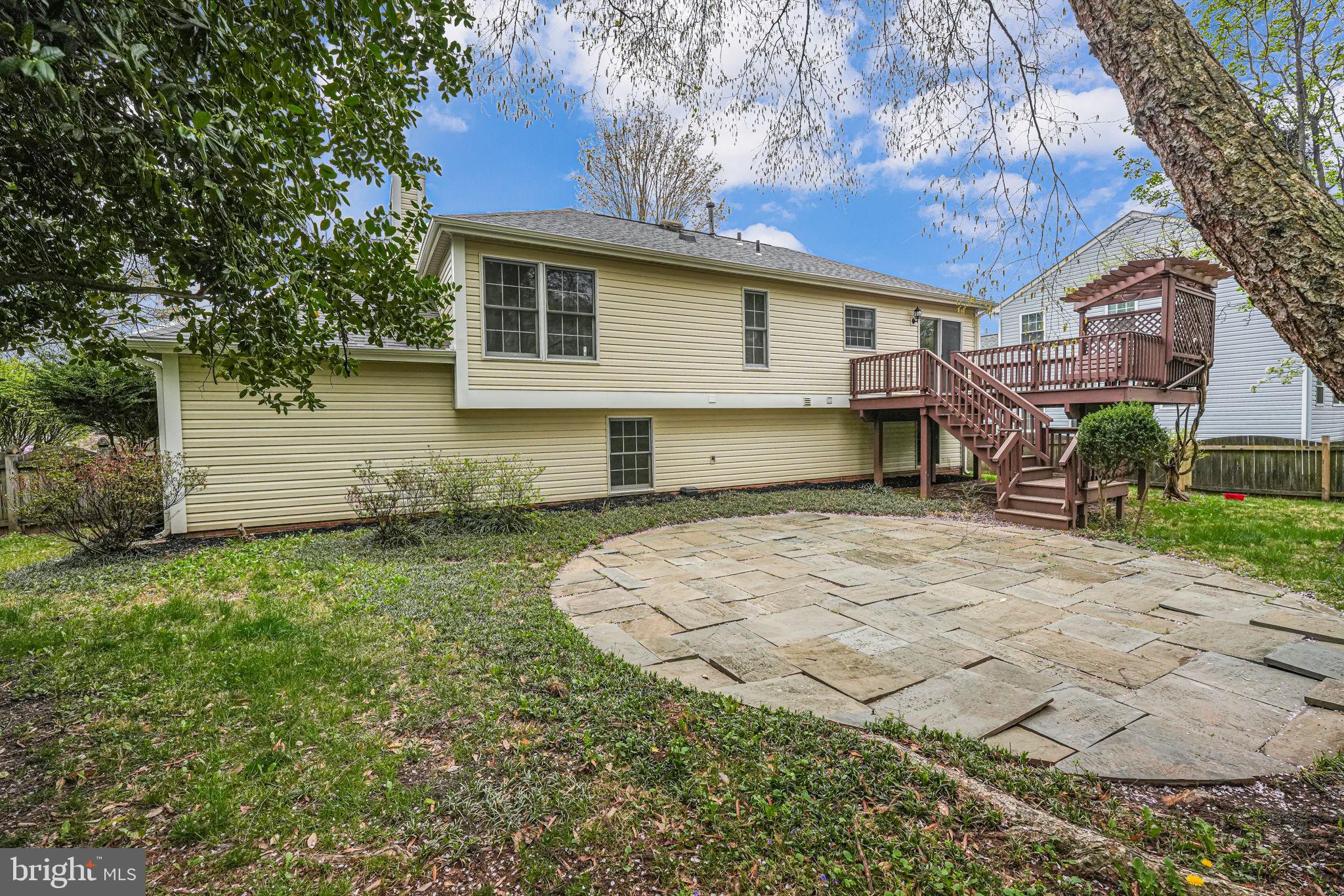 HASTINGS HUNT - Residential